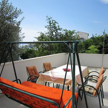 איגריין Holiday Home Mona מראה חיצוני תמונה